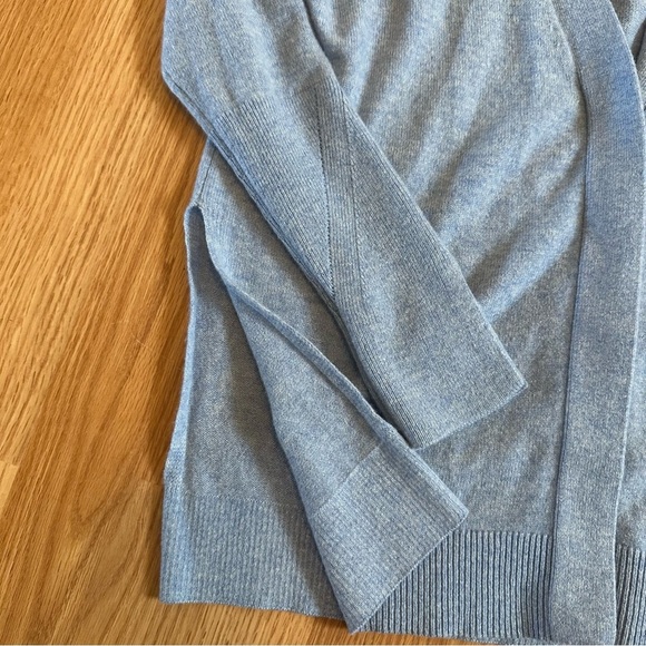 3.1 phillip lim XS sky blue cashmere cardigan with hidden buttons side slit - Picture 3 of 11